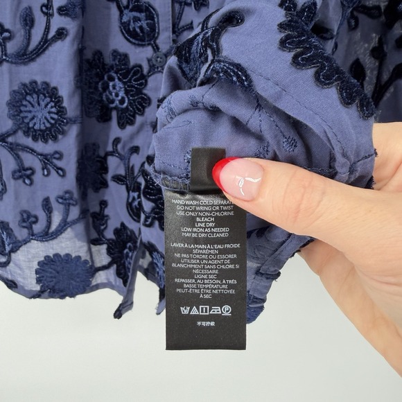 Anthropologie Pilcro Blue Velvet Appliqué Button Down Top Size Medium - Picture 8 of 12